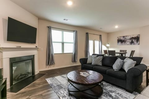 Hartsfield Dream Escape House in Union City