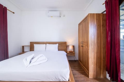 Serenity Twin Canggu, Suite 2-1 with Kitchen and Balcony Apartment in North Kuta
