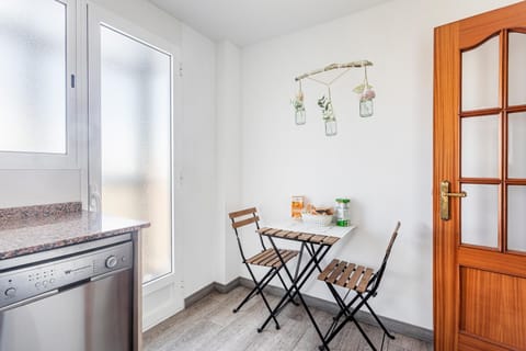 5 Minutes From Downtown Valencia Apartment in Valencia