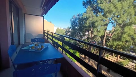 Day, View (from property/room), Balcony/Terrace, Dining area