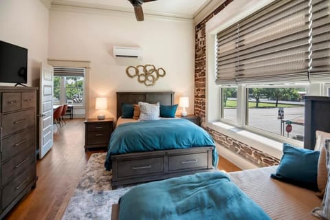 Drifter Suites Combo House in Rio Grande