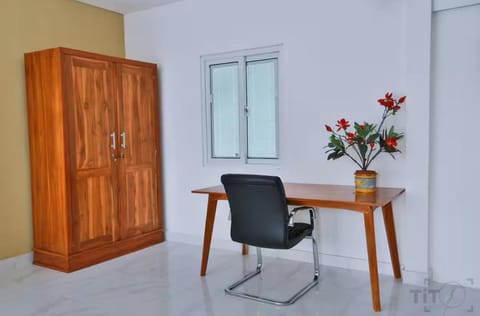 Serenity Twin Canggu, Deluxe Suite 202 Apartment in North Kuta