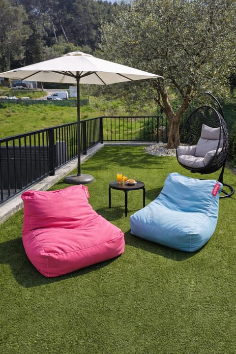 Patio, Natural landscape, Garden view