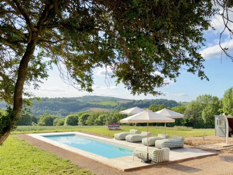 Garden, Mountain view, Pool view, Swimming pool, sunbed
