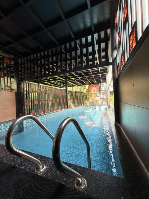 Pool view, Swimming pool
