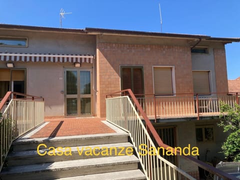 Property building, Balcony/Terrace
