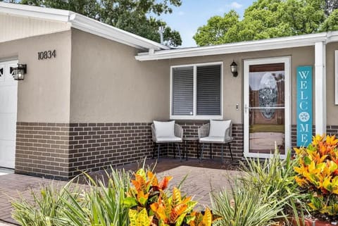 Family Stunning 3BR Heated Pool Home in Largo House in Seminole