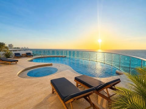 Off site, Day, Sea view, Swimming pool, Sunset, sunbed