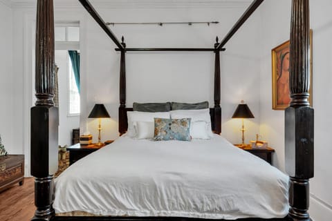 Historic Bywater 2BR w Pets & Parking House in Ninth Ward