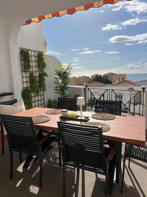 Balcony/Terrace, Mountain view, Sea view
