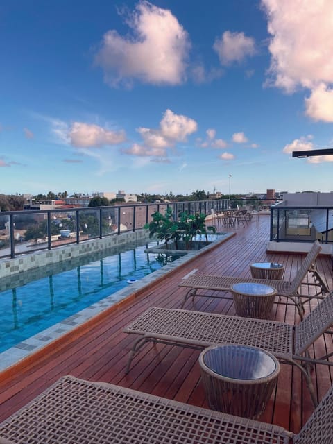 Swimming pool, Swimming pool
