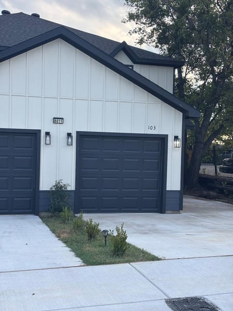 The Elizabeth at Panther City Apartment in Fort Worth