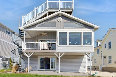 Town of South Bethany - 142 Layton Dr - The Lighthouse House in South Bethany