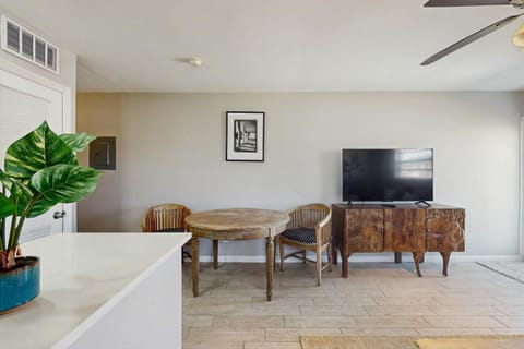 Soulace 444 B House in Naples Park