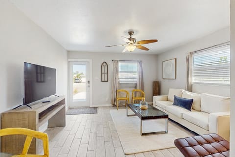 Soulace 445 B House in Naples Park