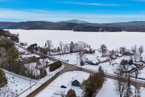 Schroon Lake Retreat House in Schroon Lake