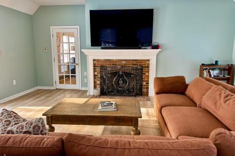 Rose Cottage at Lands End House in Cape Porpoise