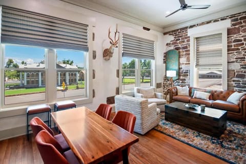 Drifter Suite 1 Apartment in Rio Grande