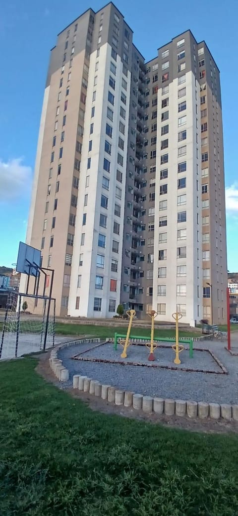 Property building, Location
