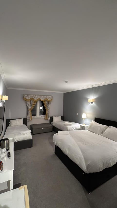 Edinburgh West Residence Hotel in Edinburgh