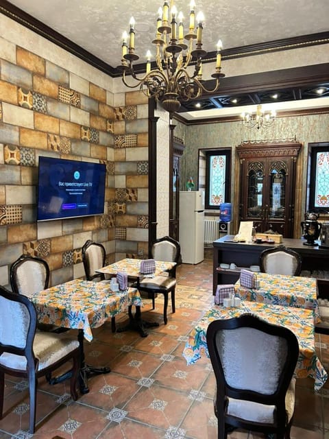 Restaurant/places to eat, Breakfast
