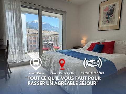 Bed, Bedroom, Mountain view