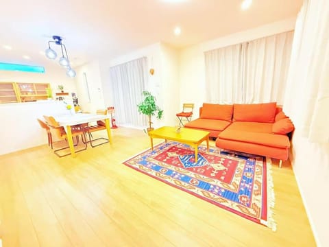 Living room, Dining area