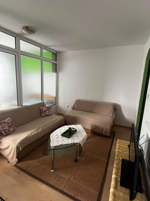 Topla apartman Apartment in Dubrovnik-Neretva County