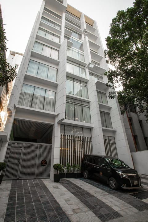 Property building, Parking
