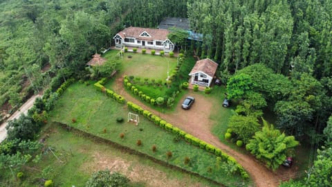 Property building, Garden
