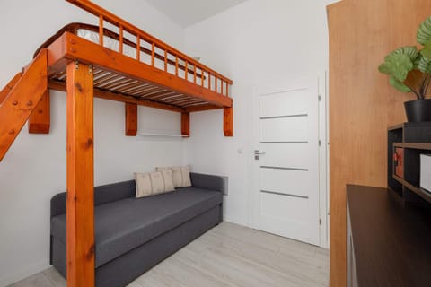 Bed, Seating area, Bedroom, bunk bed