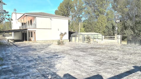 Garden, Balcony/Terrace