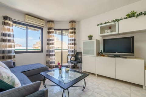 TV and multimedia, Living room, air conditioner