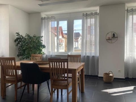 Appartement Atelier Apartment in Canton of Bern (Region)