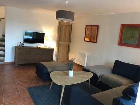 Maison Les Bruns, sur la route du Mont Ventoux House in Flassan