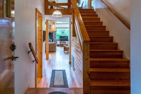 Viewpoint house breath taking view House in Swain County