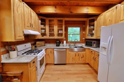 The Ridge House in Qualla