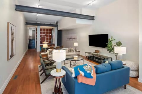 Market Retreat House in Knoxville