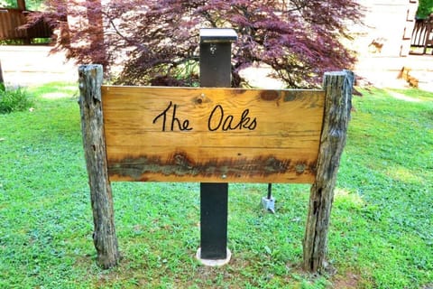 The Oakes House in Qualla