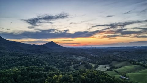 Huckleberry Hill House in Pigeon Forge