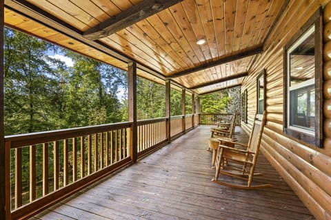 Huckleberry Hill House in Pigeon Forge