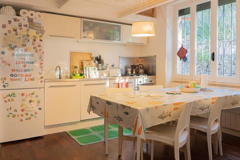 Leccino Sea Cliff Private Garden in Gulf of Poets House in Tellaro