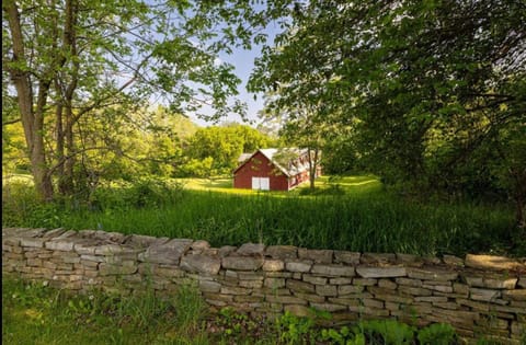 Oak & Anchor Inn Bed and Breakfast in Keuka Lake