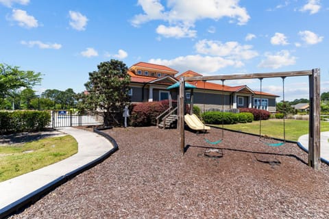 CAL02 Crow Creek Perch House in Carolina Shores