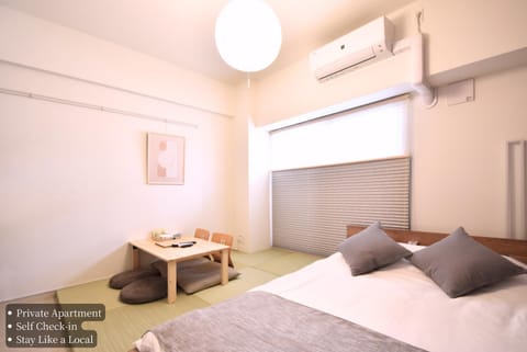 Bed, Living room, Photo of the whole room, Dining area, Bedroom, internet, air conditioner