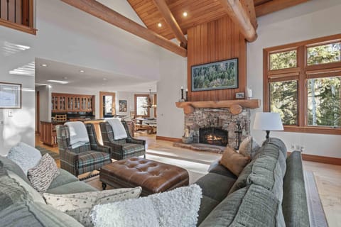 Luxury 5BR Deer Valley Mountain Lodge home House in Deer Valley