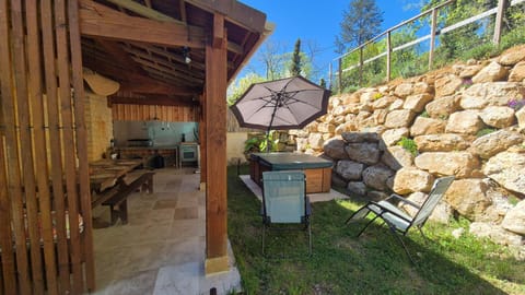 Patio, Spring, BBQ facilities, Garden, Spa and wellness centre/facilities, Garden view