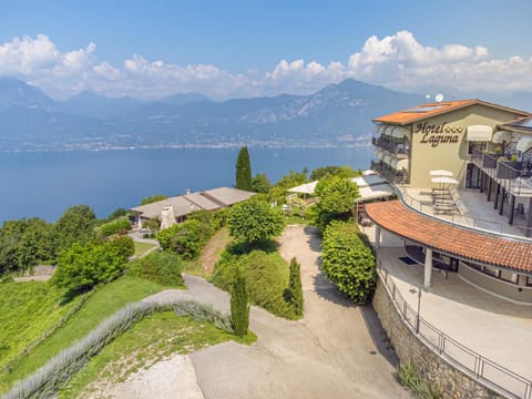 Property building, Lake view