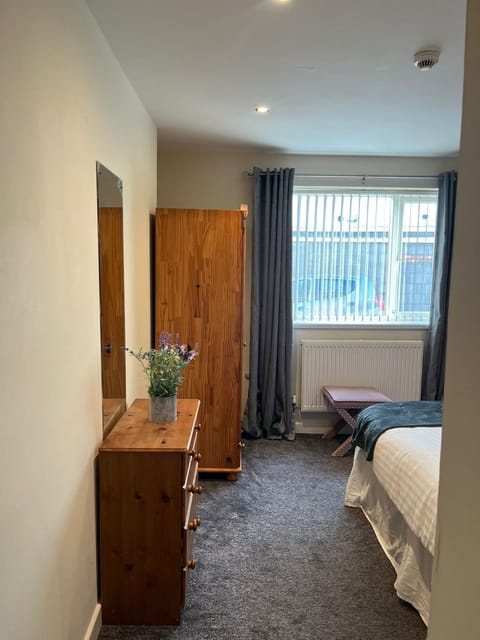 36 flat 1 - room 3 Vacation rental in Swansea