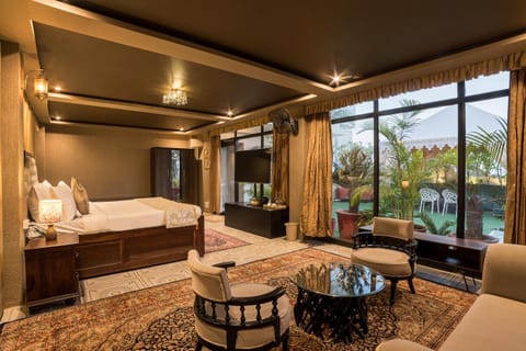 Living room, Bedroom